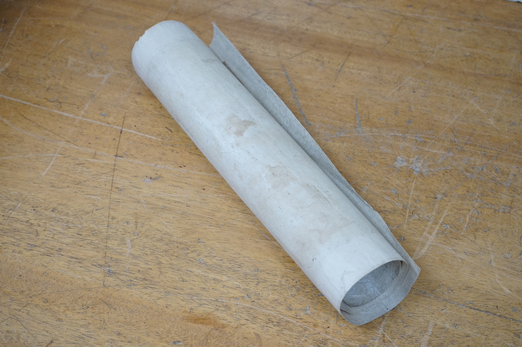 A 19th century Chinese painting on silk scene from Romance of the Western Chamber, unframed, Condition - poor